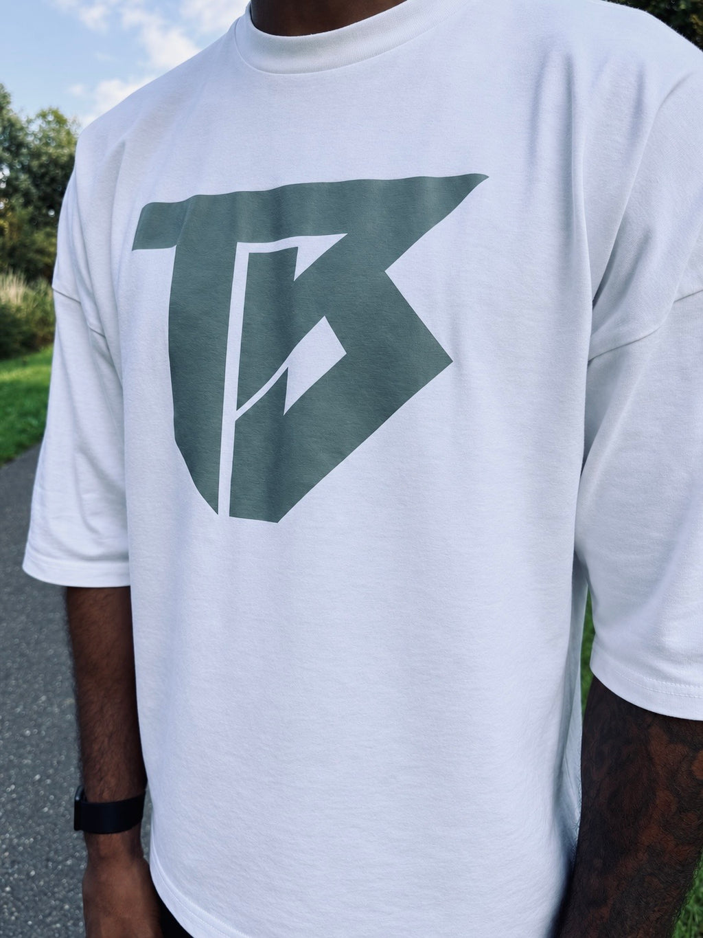 TB Oversized T-shirt White/Grey